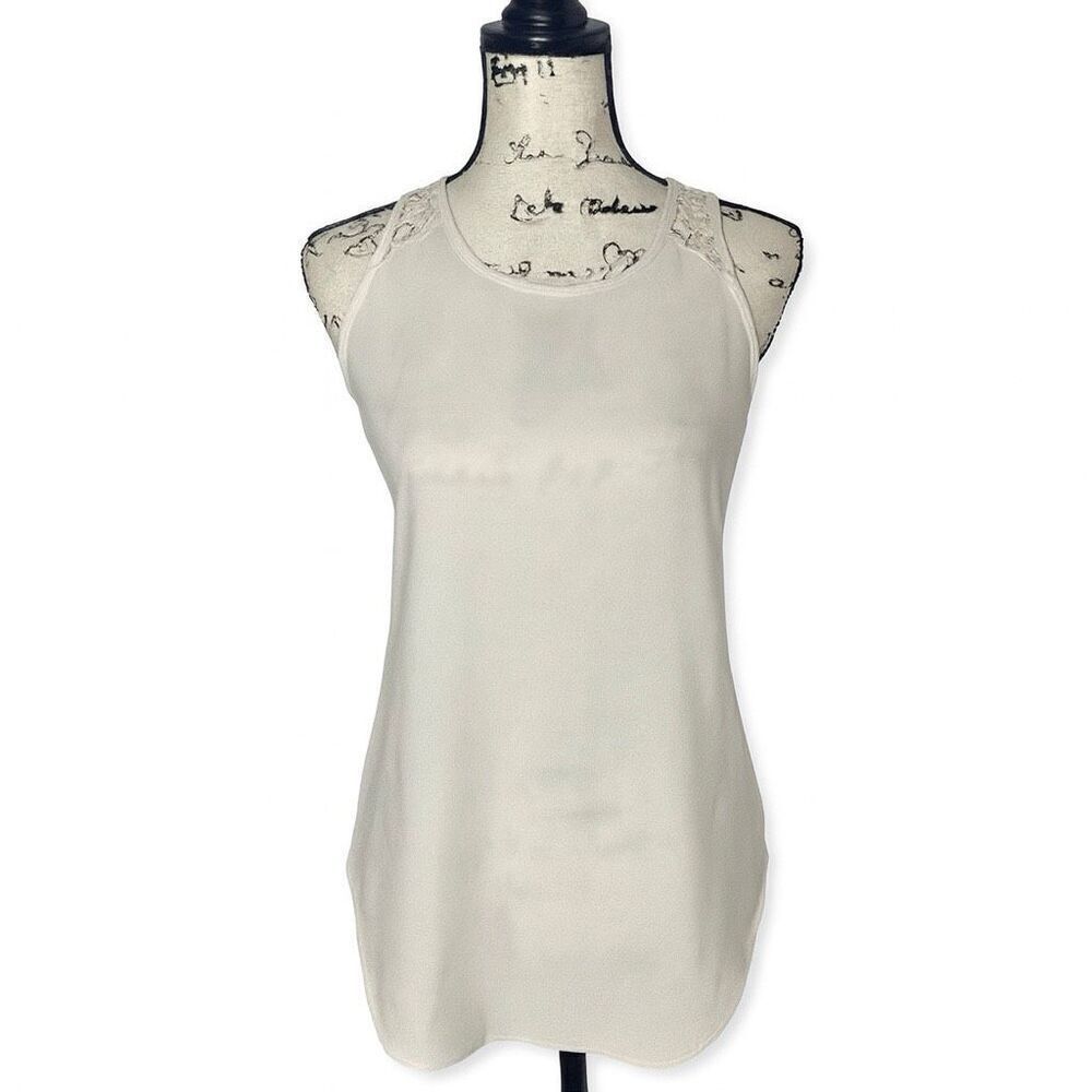 Van Heusen White Lace Back Sleeveless Blouse Size XS Button Closure Top